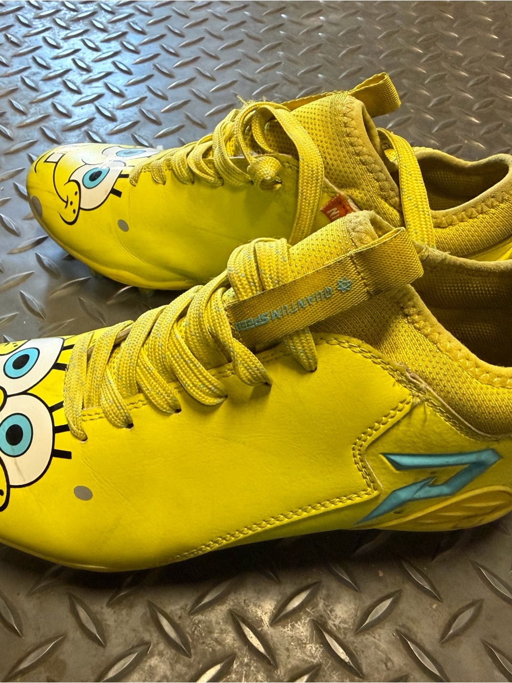 Cleats boys Bright Yellow SpongeBob Graphic Lace-Up Sneakers